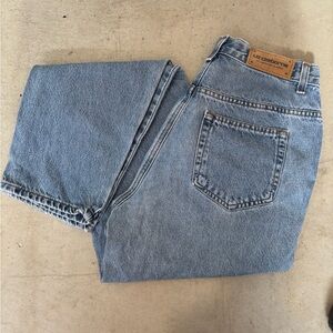 LIZ claiborne medium wash jeans